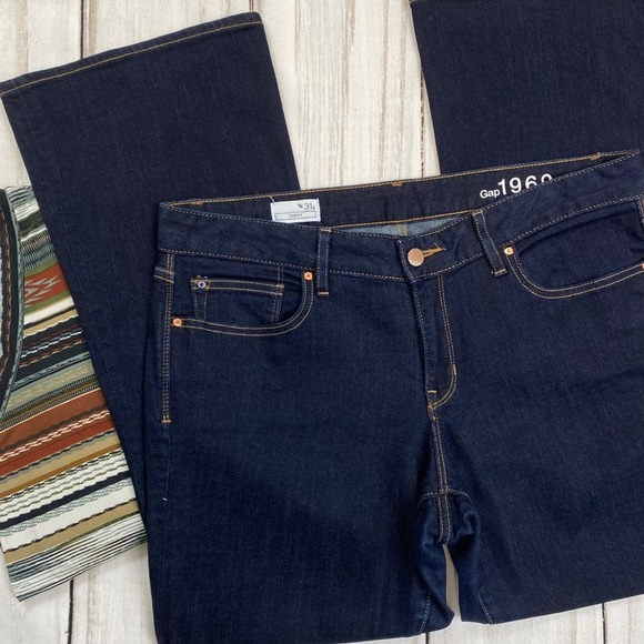 Gap Women’s Curvy Dark Rinse Jeans, 31S - Picture 6 of 8